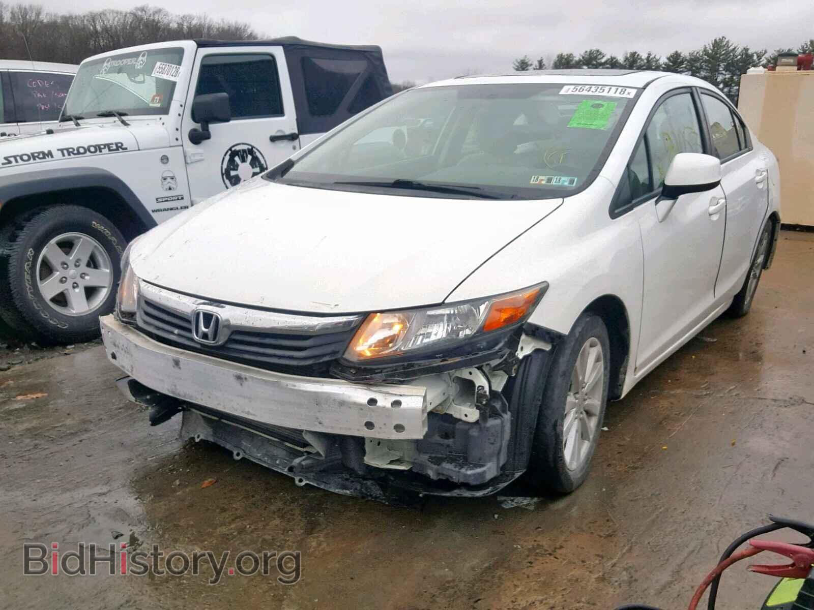 2012 HONDA CIVIC - VIN: 2HGFB2F83CH308813 - Фото 2