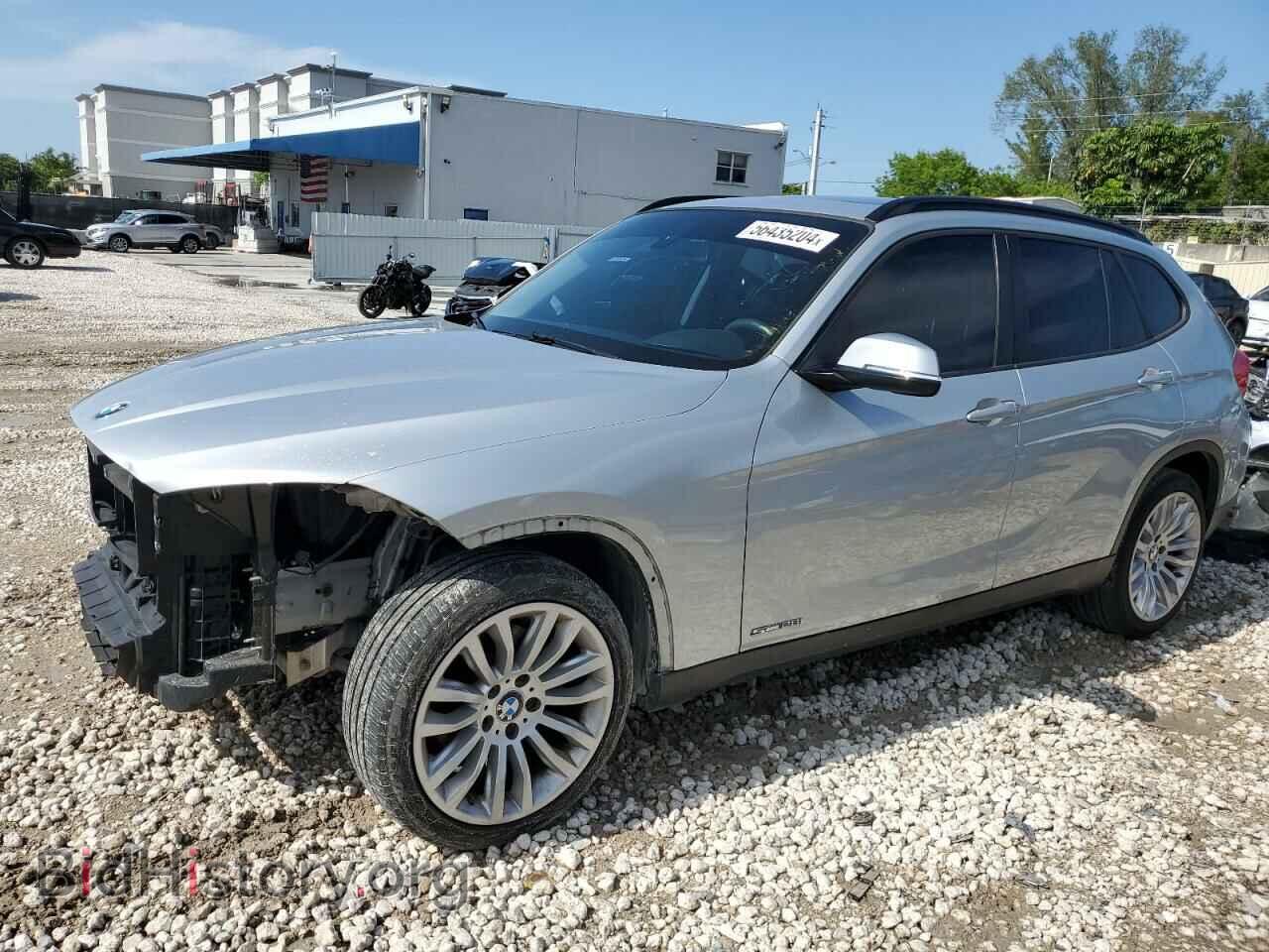 Фотография WBAVM1C56FVZ94427 - BMW X1 2015