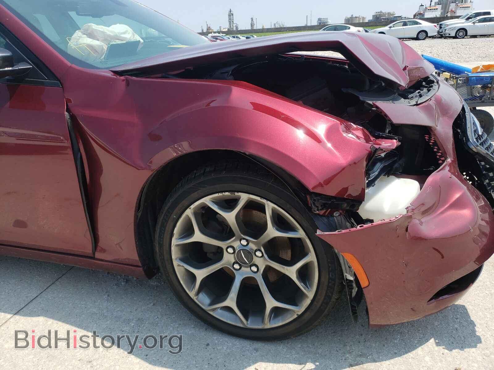 2018 CHRYSLER 300 - VIN: 2C3CCAAG5JH320521 - Фото 9