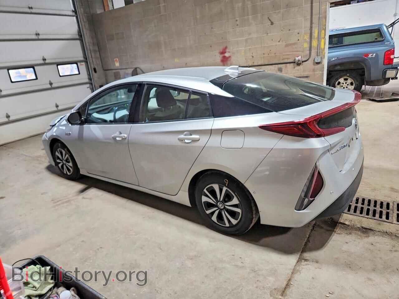 2017 TOYOTA PRIUS - VIN: JTDKARFP2H3043621 - Photo 2