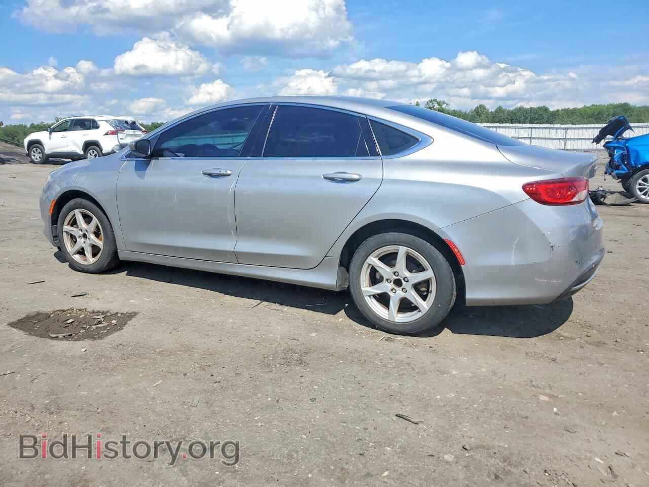 2015 CHRYSLER 200 - VIN: 1C3CCCAB0FN677569 - Фото 2