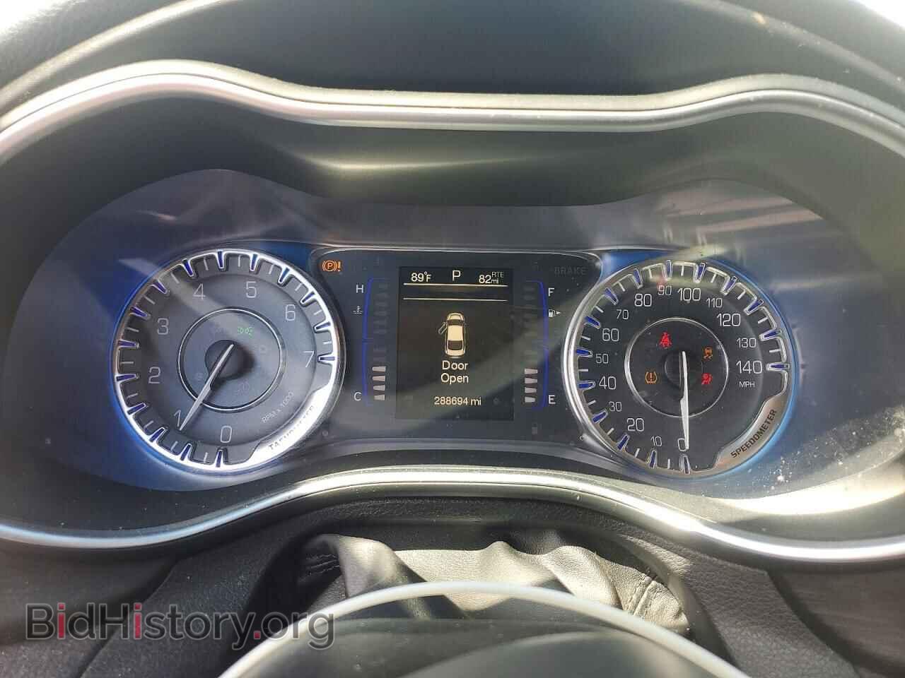 2015 CHRYSLER 200 - VIN: 1C3CCCAB0FN677569 - Фото 9