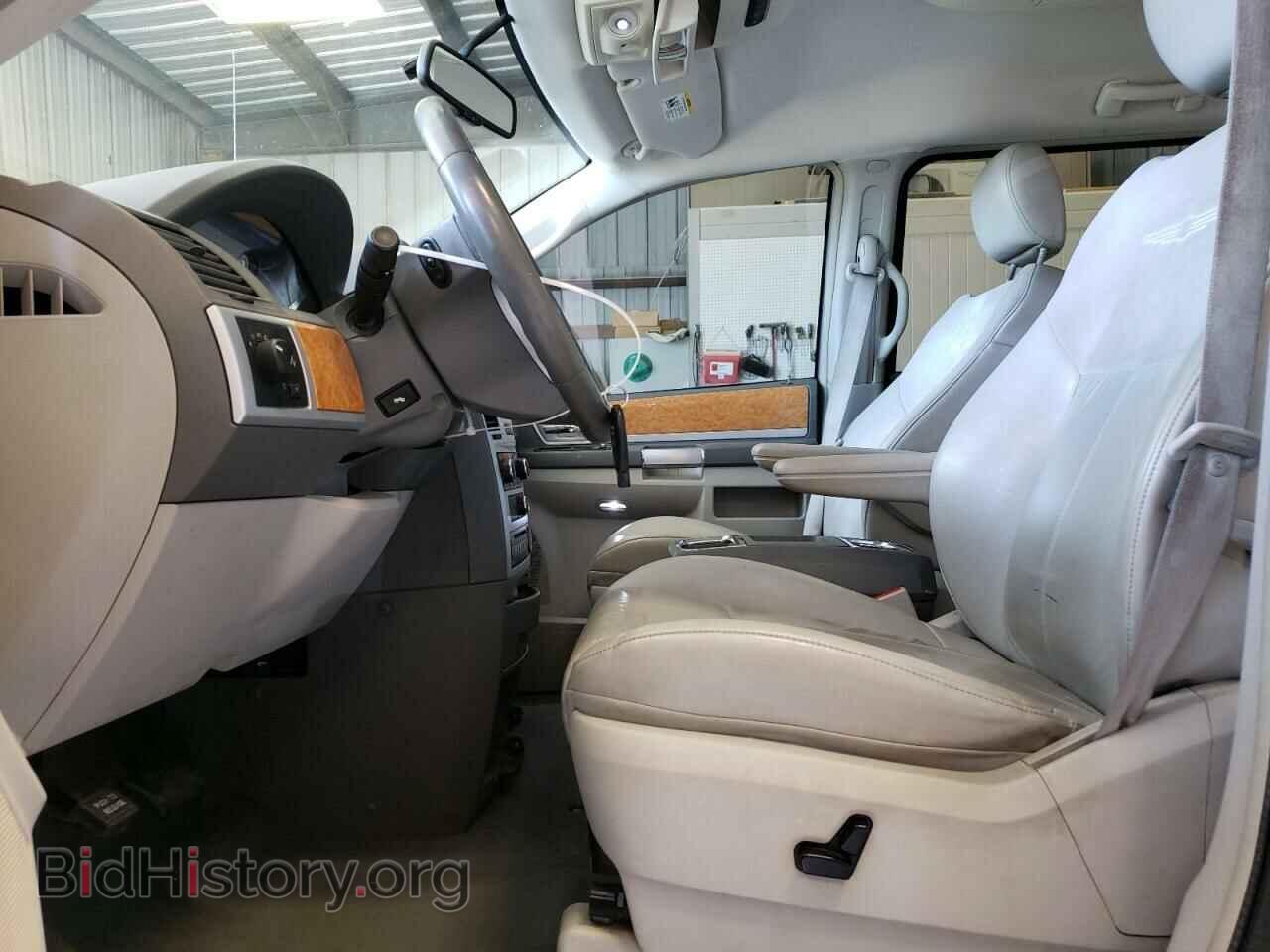 2008 CHRYSLER MINIVAN - VIN: 2A8HR64X88R688357 - Фото 7