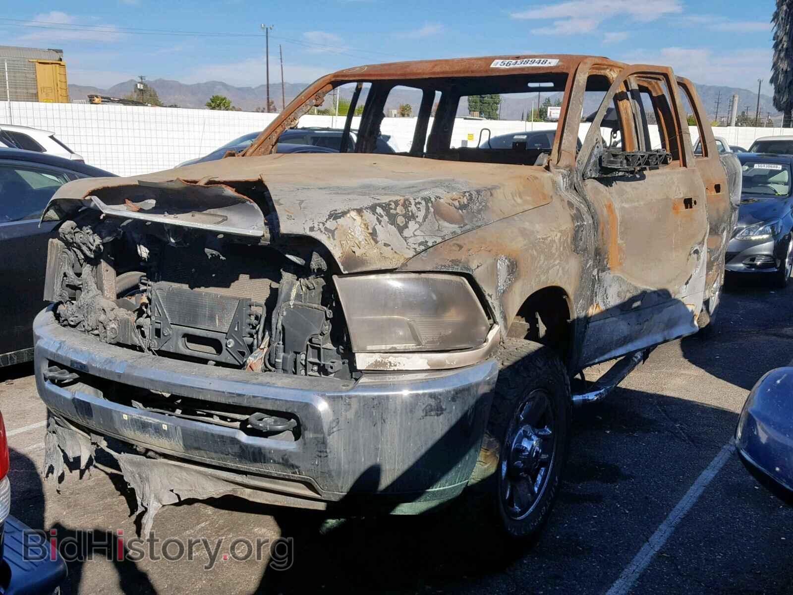 2014 RAM 2500 ST - VIN: 3C6UR5HJ6EG202563 - Фото 2