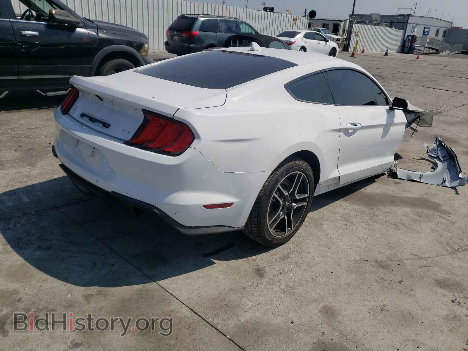 2020 FORD MUSTANG - VIN: 1FA6P8CF1L5170255 - Фото 4