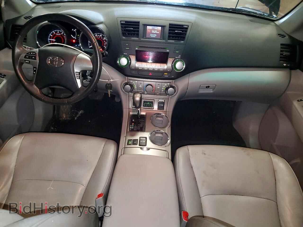 2012 TOYOTA HIGHLANDER - VIN: 5TDBK3EH3CS132593 - Фото 8