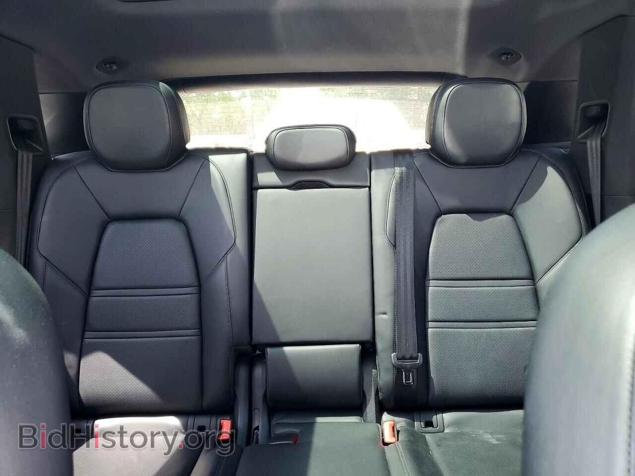 2019 PORSCHE CAYENNE - VIN: WP1AA2AY7KDA03618 - Photo 10