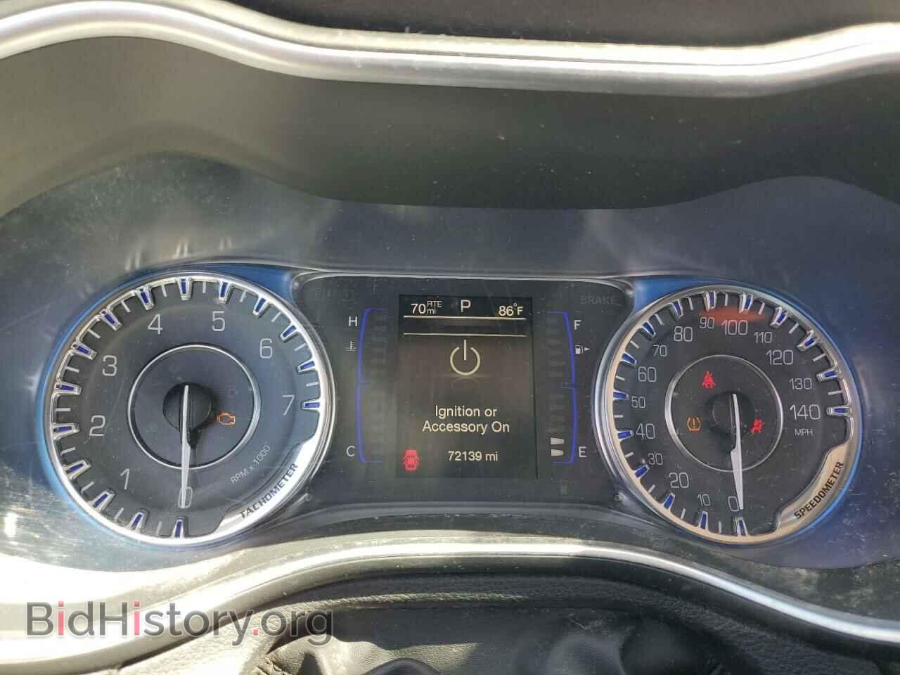 2016 CHRYSLER 200 - VIN: 1C3CCCAB3GN145220 - Фото 9