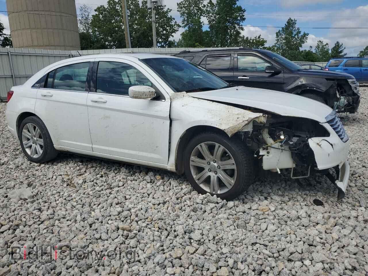 2012 CHRYSLER 200 - VIN: 1C3CCBBB0CN301233 - Фото 4