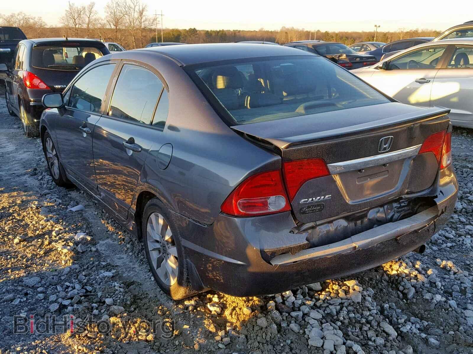 2011 HONDA CIVIC - VIN: 19XFA1F92BE010431 - Фото 3