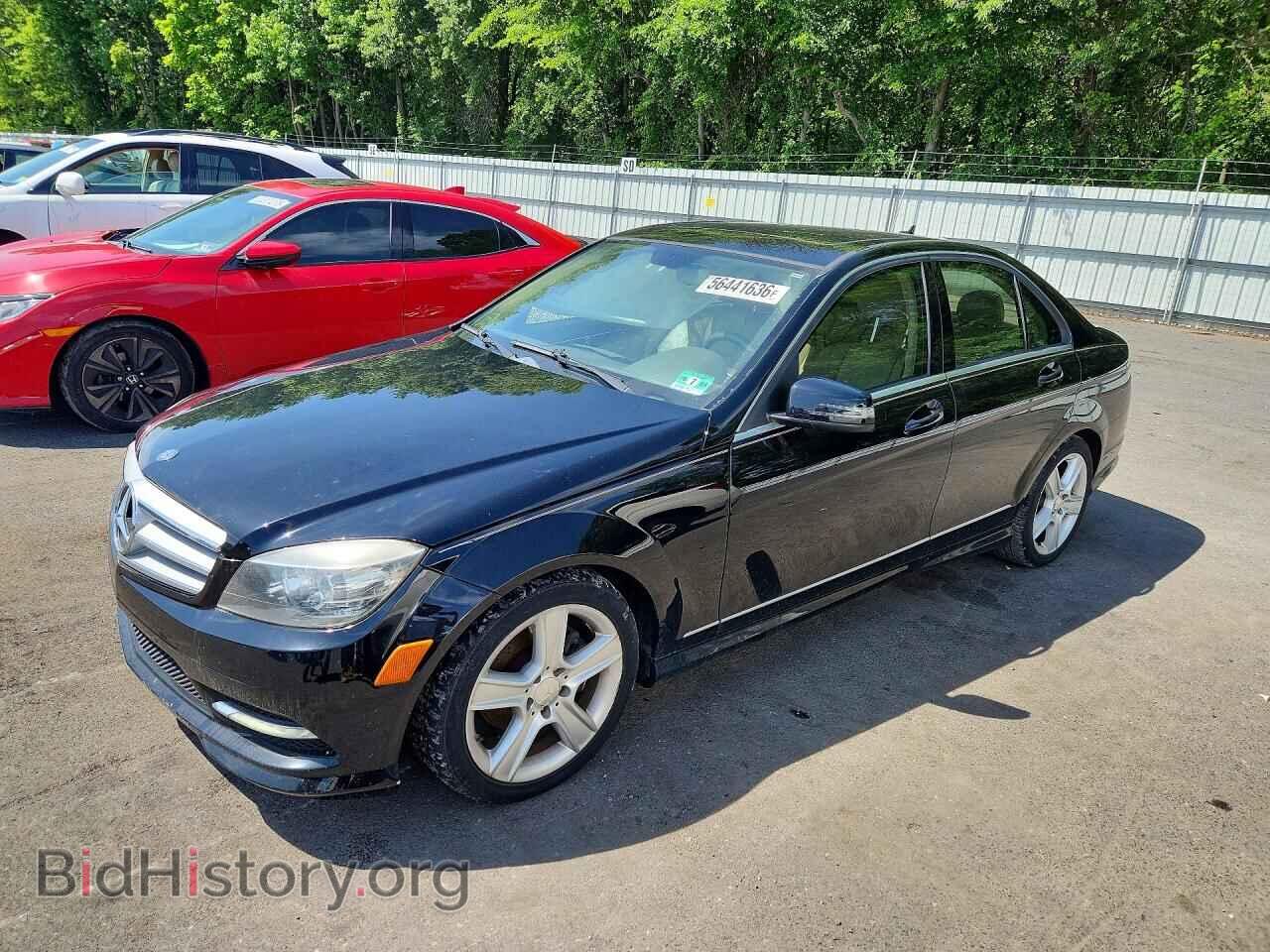 Photo WDDGF8BB4BR150370 - MERCEDES-BENZ C-CLASS 2011