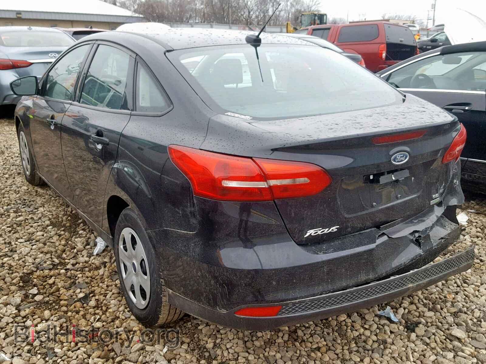 2018 FORD FOCUS SE - VIN: 1FADP3FE3JL332375 - Фото 3