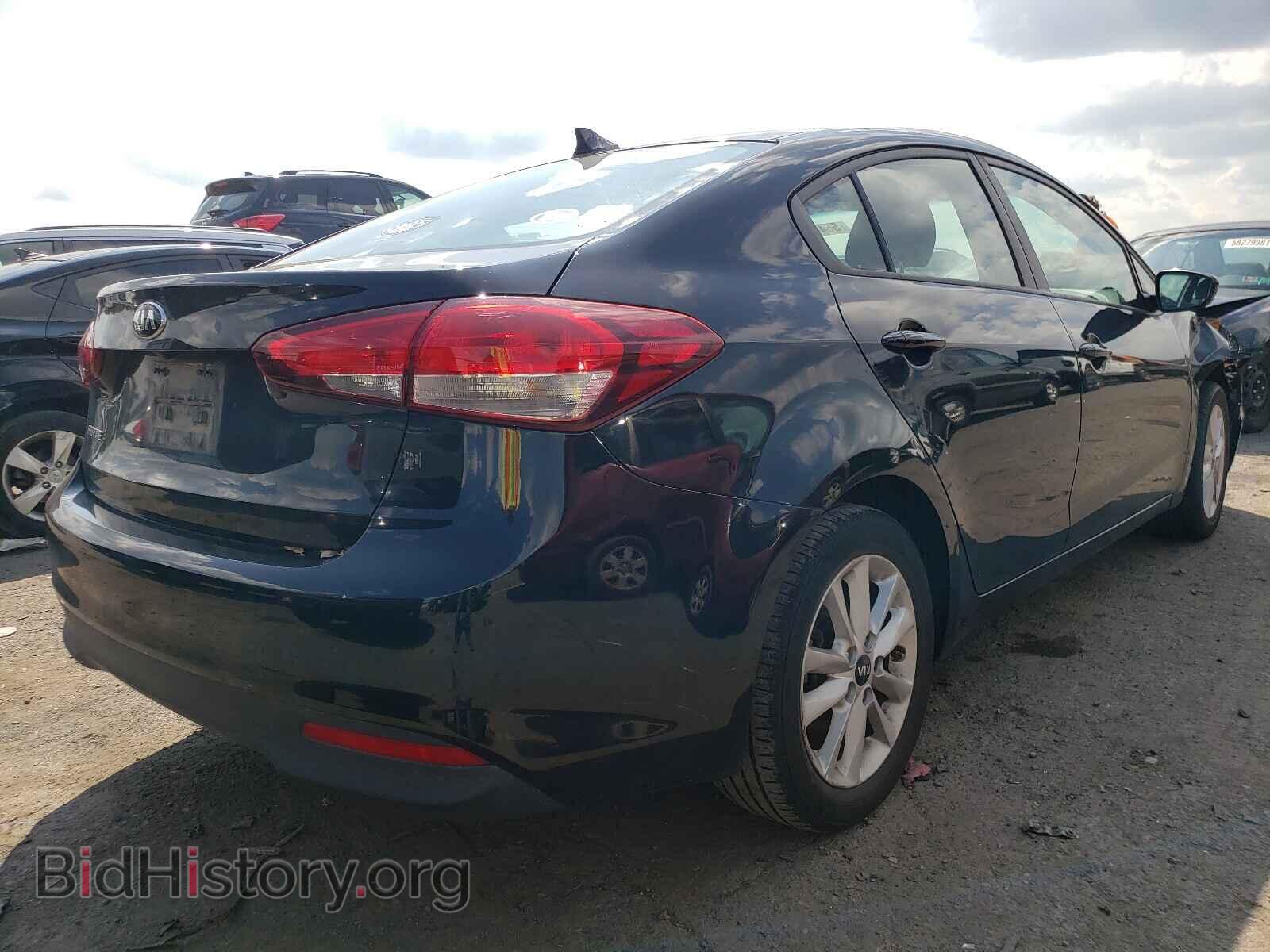2017 KIA FORTE - VIN: 3KPFL4A78HE005762 - Photo 4