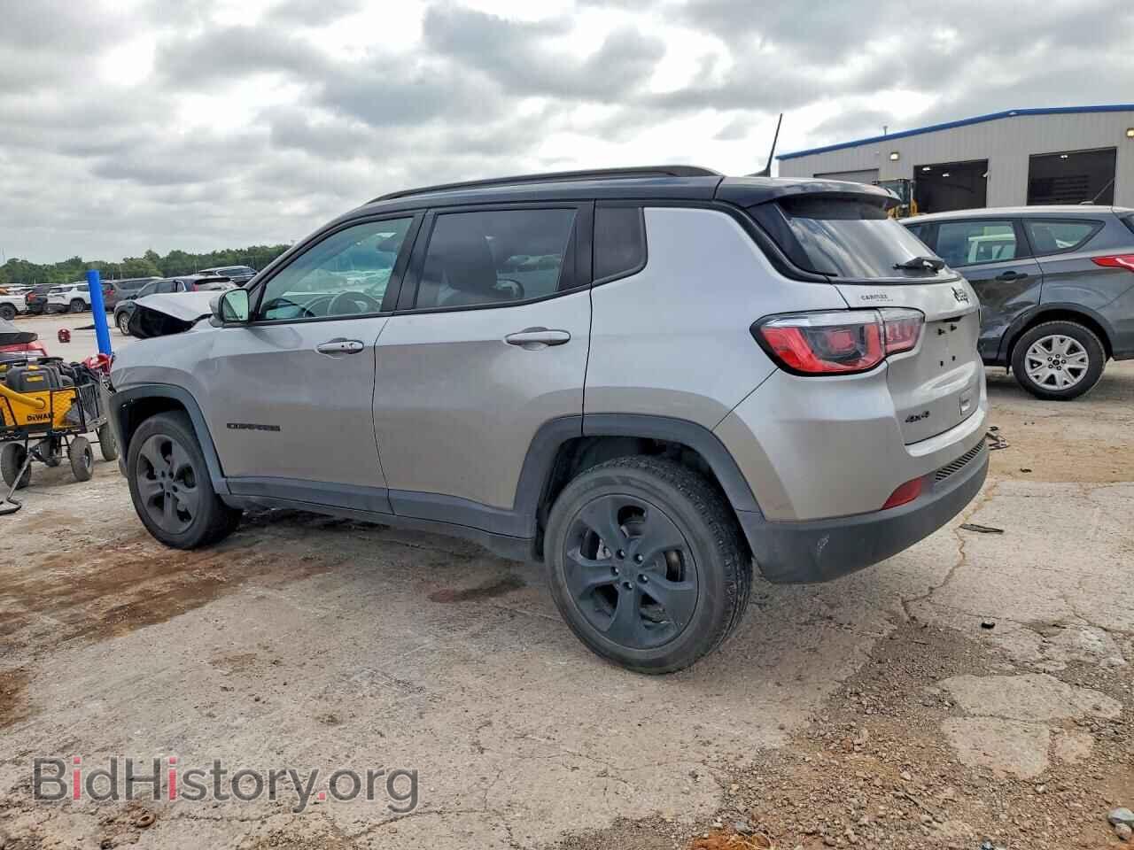 2019 JEEP COMPASS - VIN: 3C4NJDBB5KT593045 - Photo 2