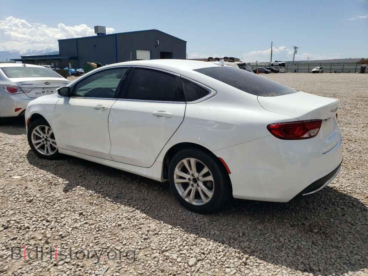 2016 CHRYSLER 200 - VIN: 1C3CCCAB8GN165513 - Фото 2