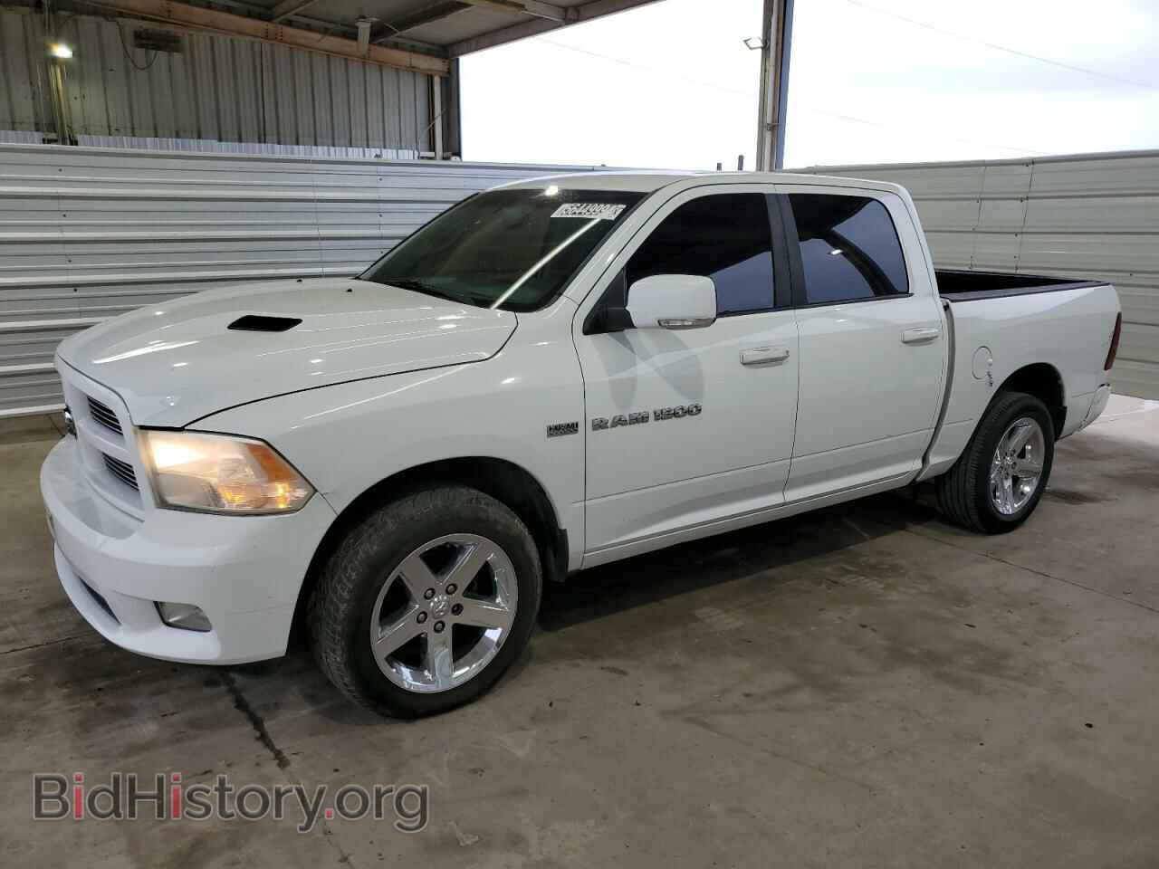 Photo 1D7RB1CT2BS615580 - DODGE All Models 2011