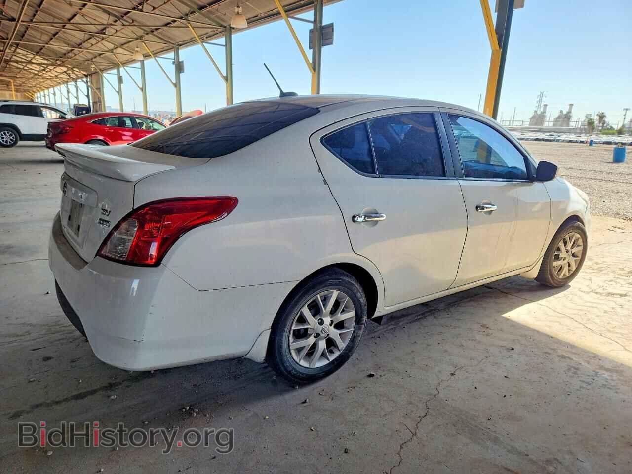 2017 NISSAN VERSA - VIN: 3N1CN7AP5HL856382 - Фото 3