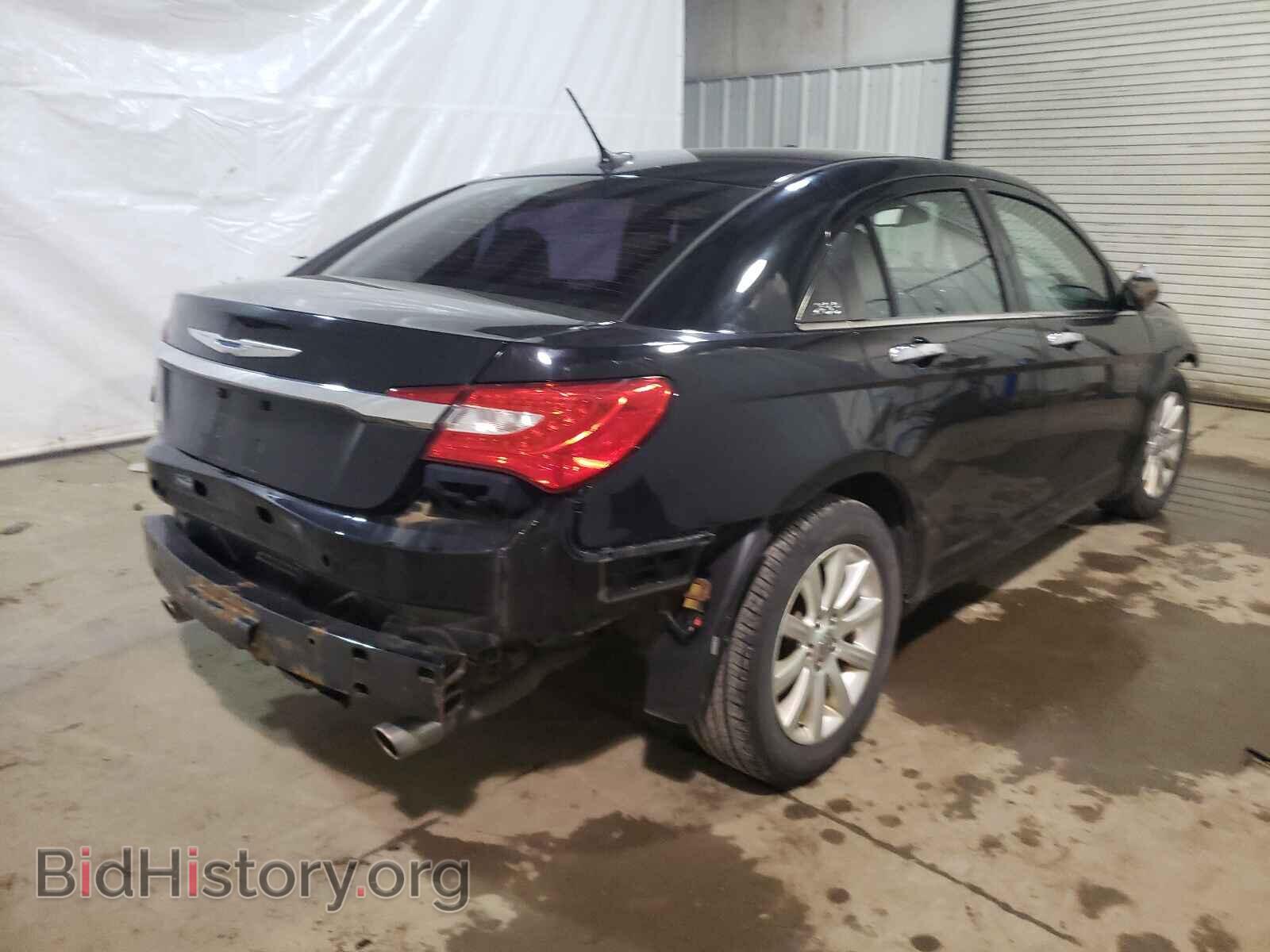 2013 CHRYSLER 200 - VIN: 1C3CCBCG0DN504490 - Photo 4