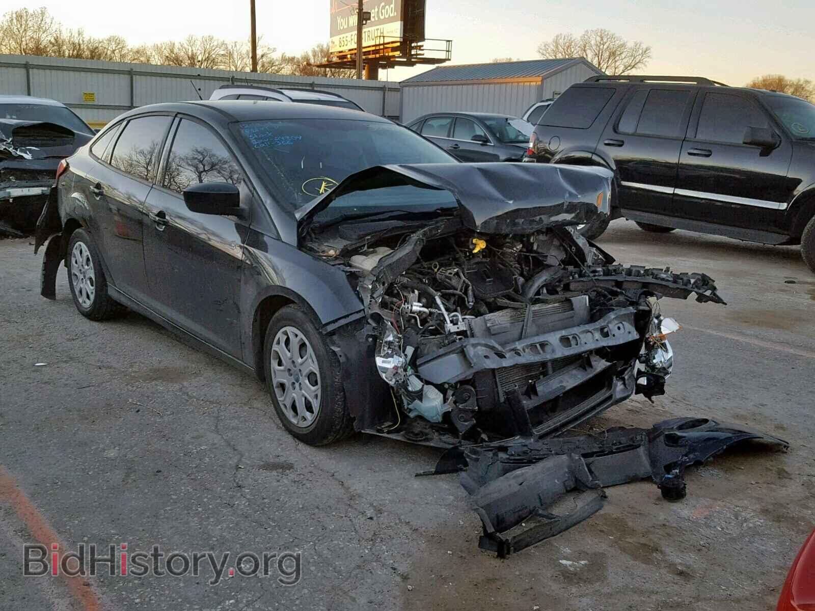 Photo 1FAHP3F29CL139934 - FORD FOCUS SE 2012