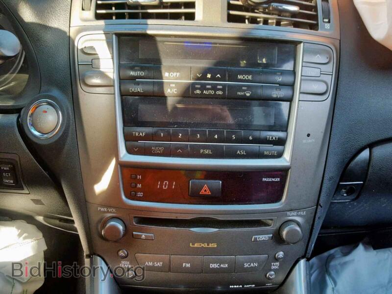 2006 Lexus IS (VIN JTHBE262462000352) — фото 9 из 10