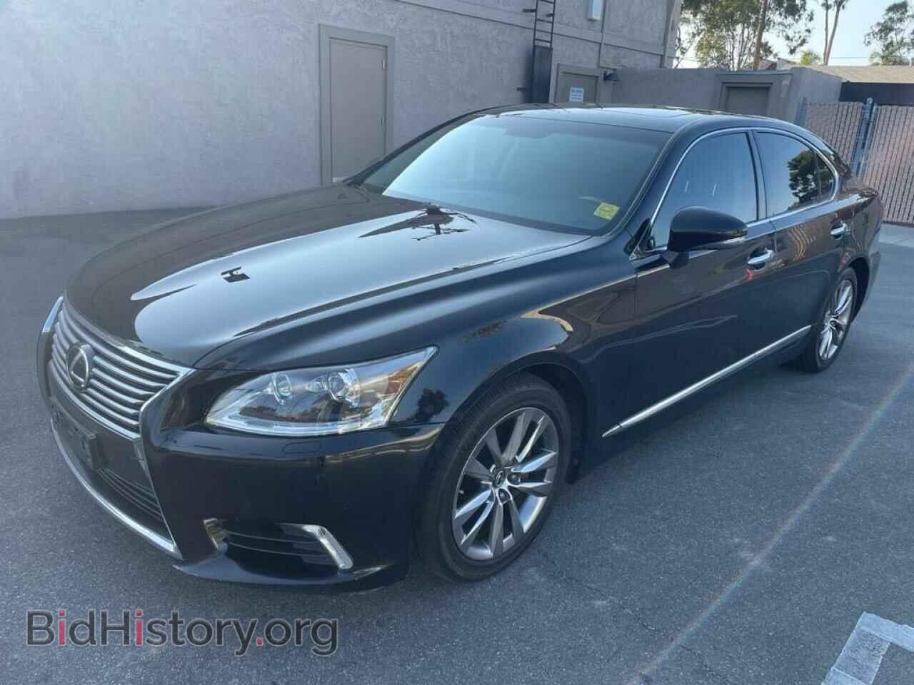 2014 LEXUS LS460 - VIN: JTHBL5EF6E5130383 - Photo 2