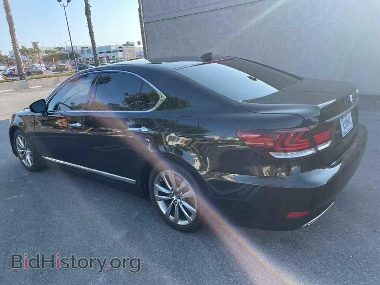 2014 LEXUS LS460 - VIN: JTHBL5EF6E5130383 - Photo 3
