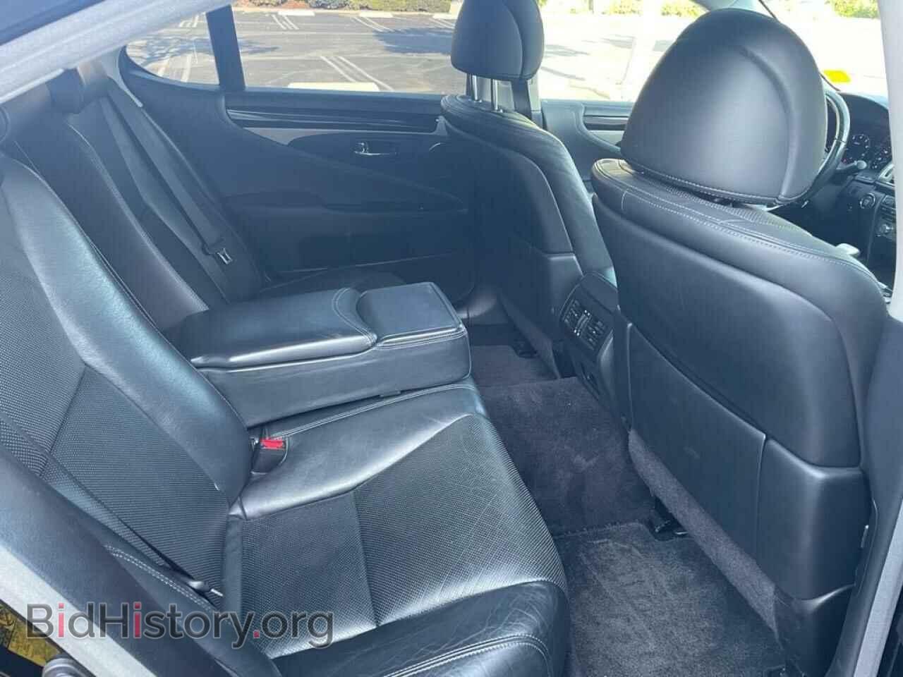 2014 LEXUS LS460 - VIN: JTHBL5EF6E5130383 - Photo 6