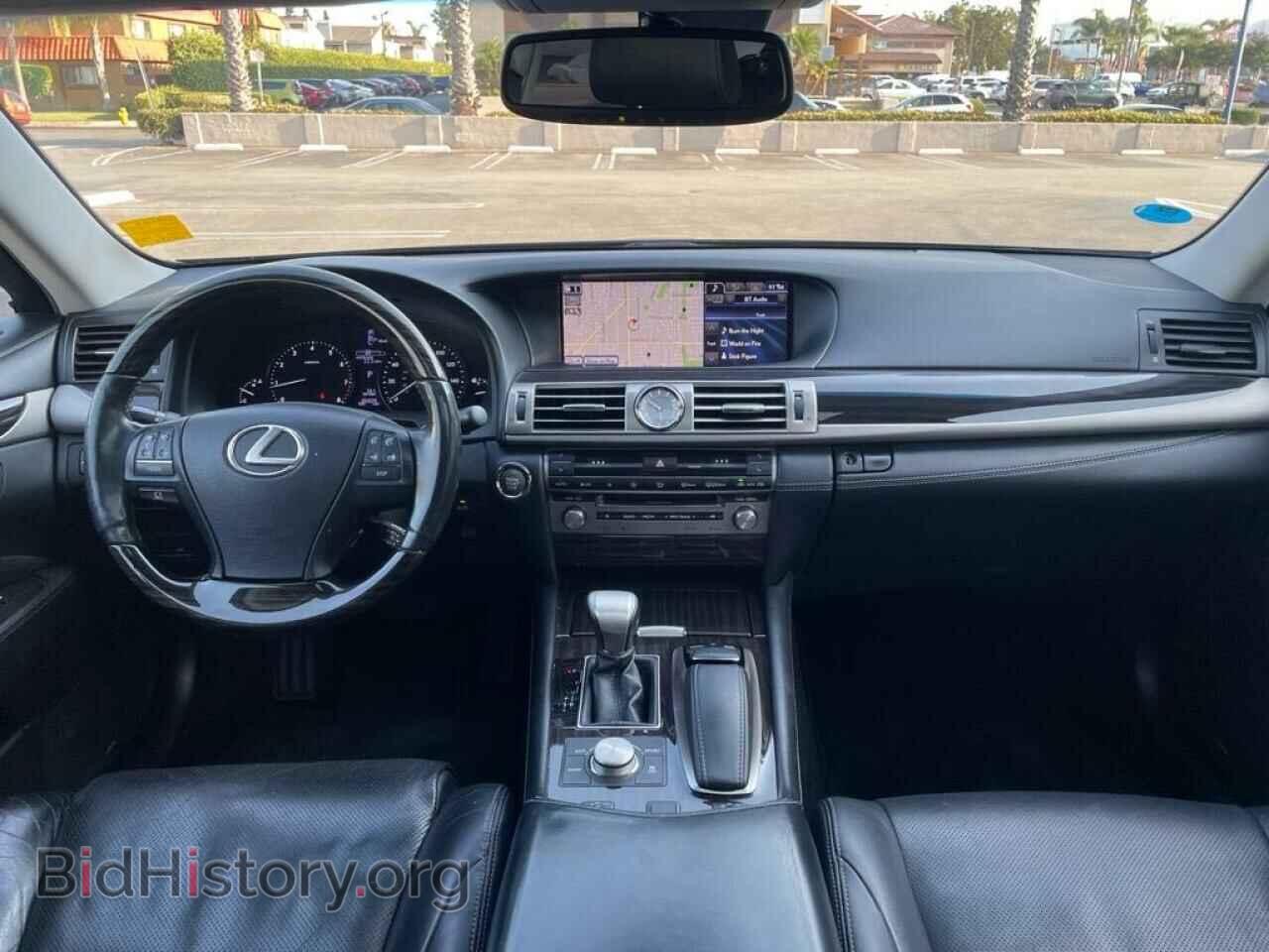 2014 LEXUS LS460 - VIN: JTHBL5EF6E5130383 - Photo 9