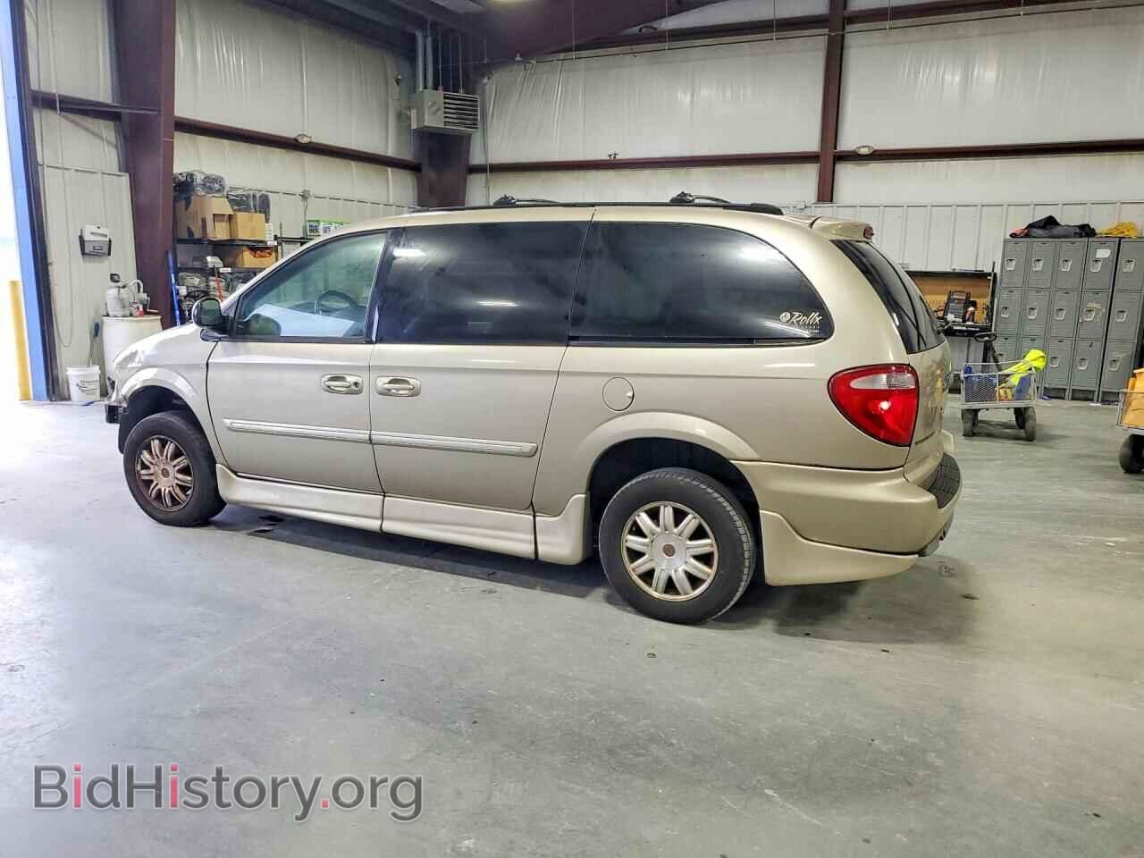 2006 CHRYSLER MINIVAN - VIN: 2A4GP54L56R715862 - Photo 2