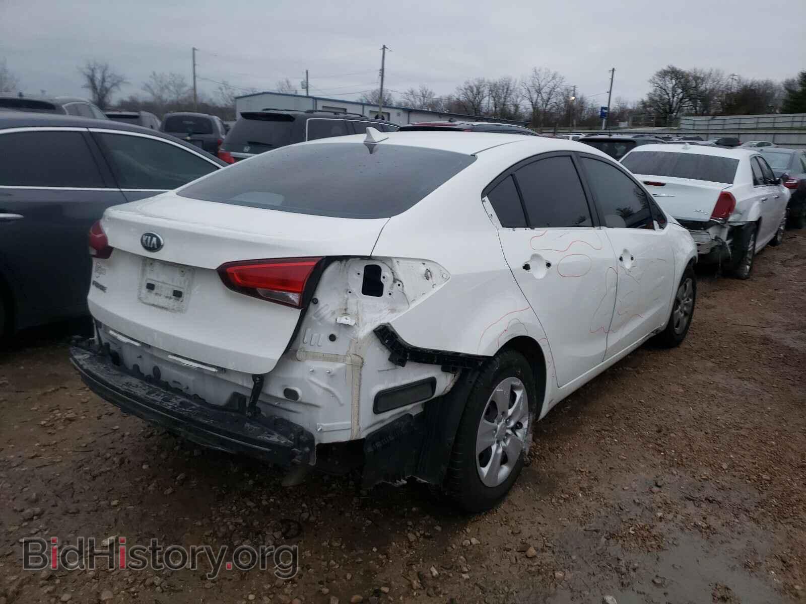 2017 KIA FORTE - VIN: 3KPFK4A75HE034736 - Фото 4
