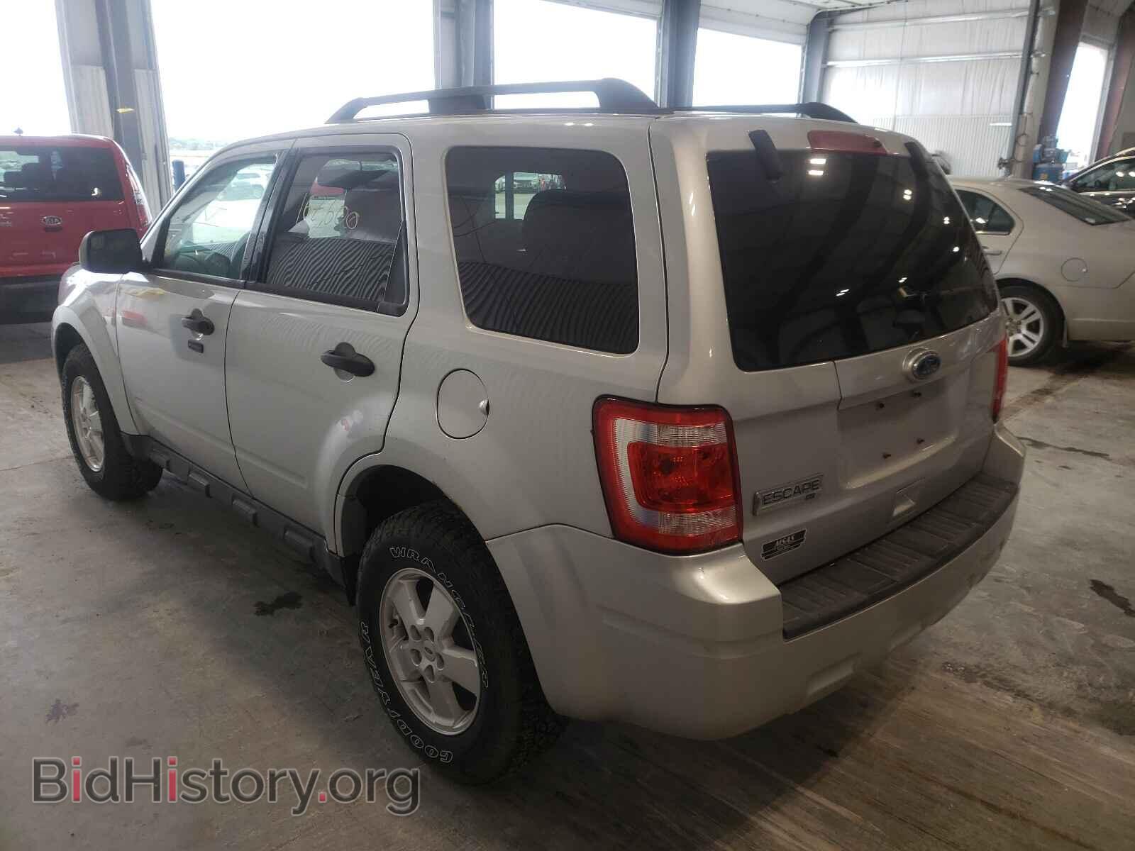 2011 FORD ESCAPE - VIN: 1FMCU9D70BKC11487 - Фото 3