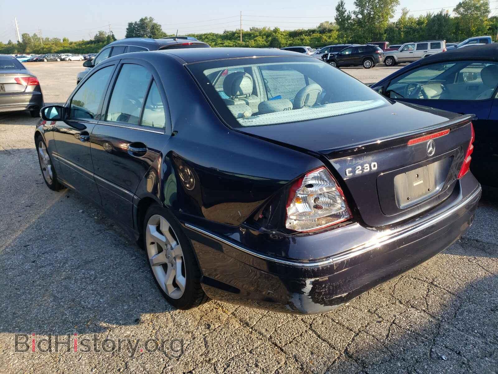 2007 MERCEDES-BENZ C-CLASS - VIN: WDBRF52H37F910463 - Фото 3