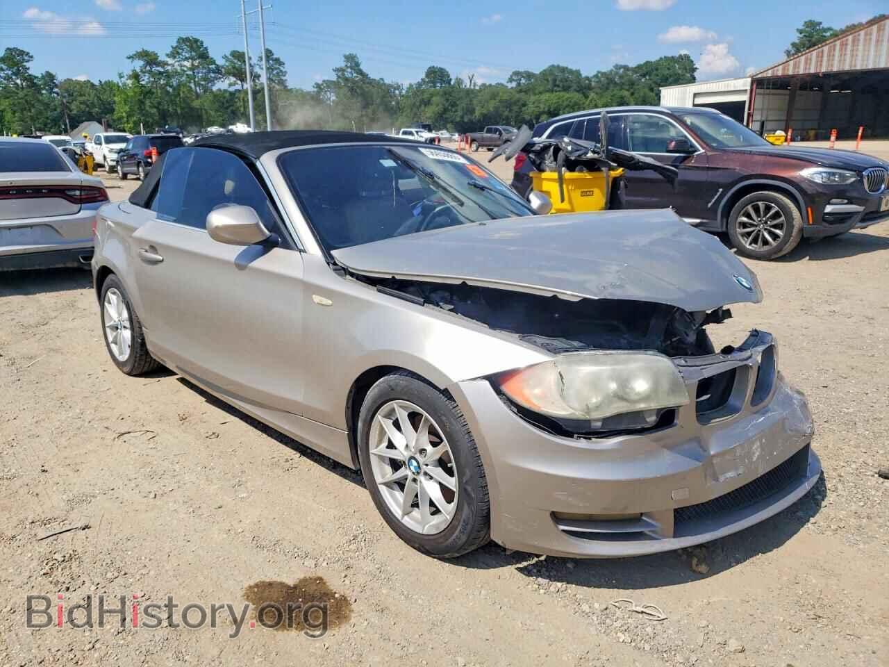 2011 BMW 1 SERIES - VIN: WBAUL7C53BVM79039 - Фото 4