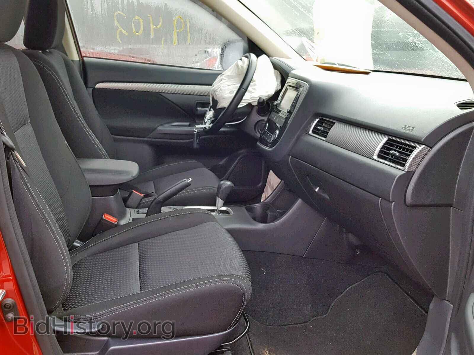 2016 MITSUBISHI OUTLANDER - VIN: JA4AD3A32GZ063152 - Фото 5