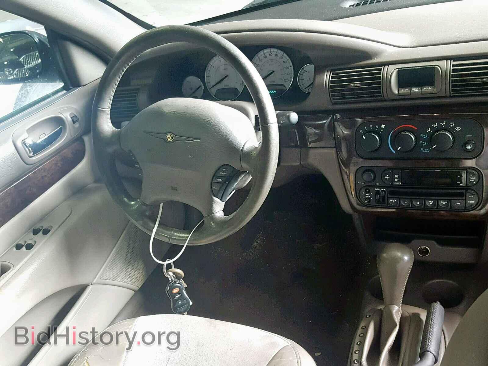 2004 CHRYSLER SEBRING - VIN: 1C3EL65R84N398658 - Фото 9