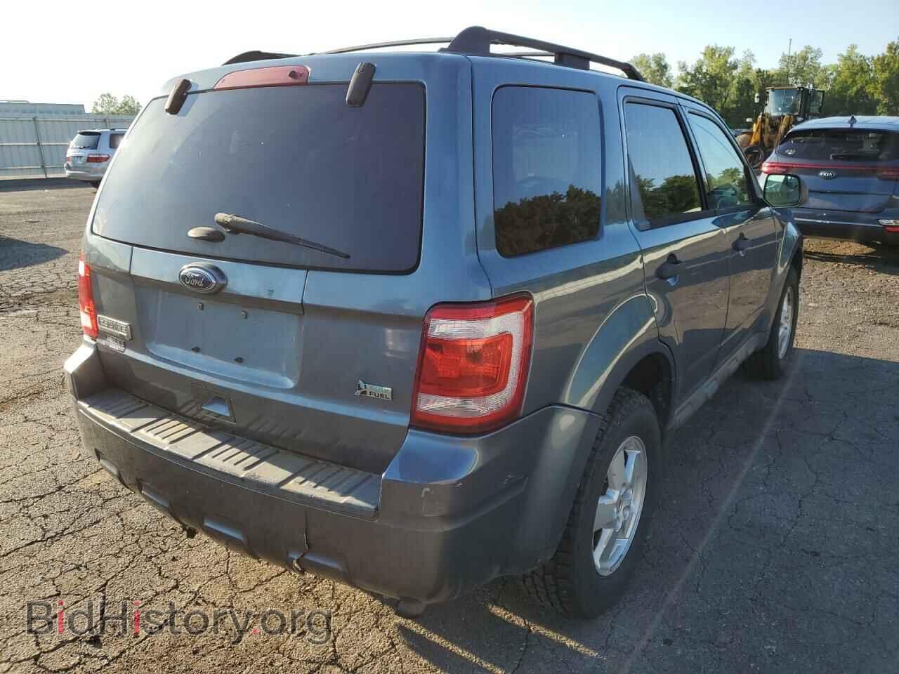 2011 FORD ESCAPE - VIN: 1FMCU0DG8BKC41445 - Фото 4