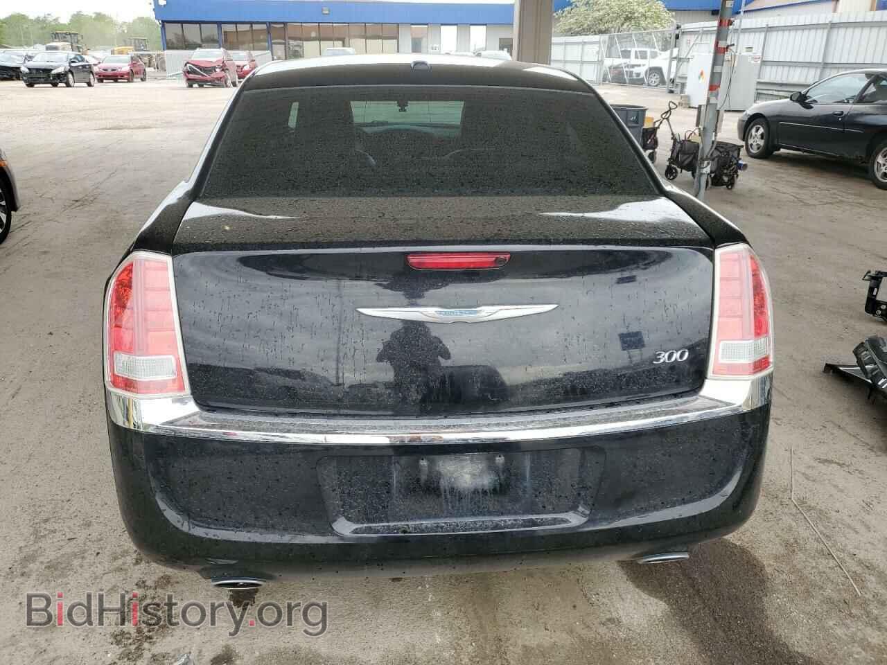 2014 CHRYSLER 300 - VIN: 2C3CCAAG8EH345807 - Фото 6