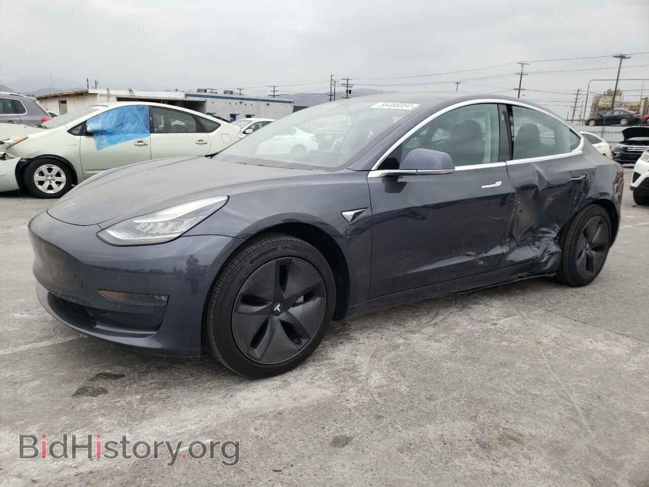 Фотография 5YJ3E1EA5JF077620 - TESLA MODEL 3 2018