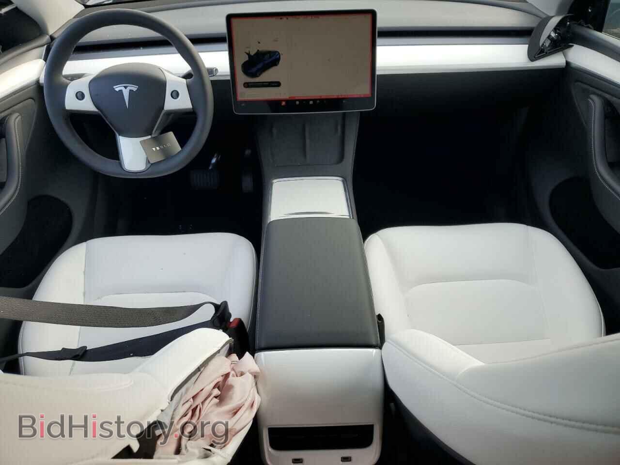 2024 TESLA MODEL Y - VIN: 7SAYGDEEXRA261323 - Фото 8