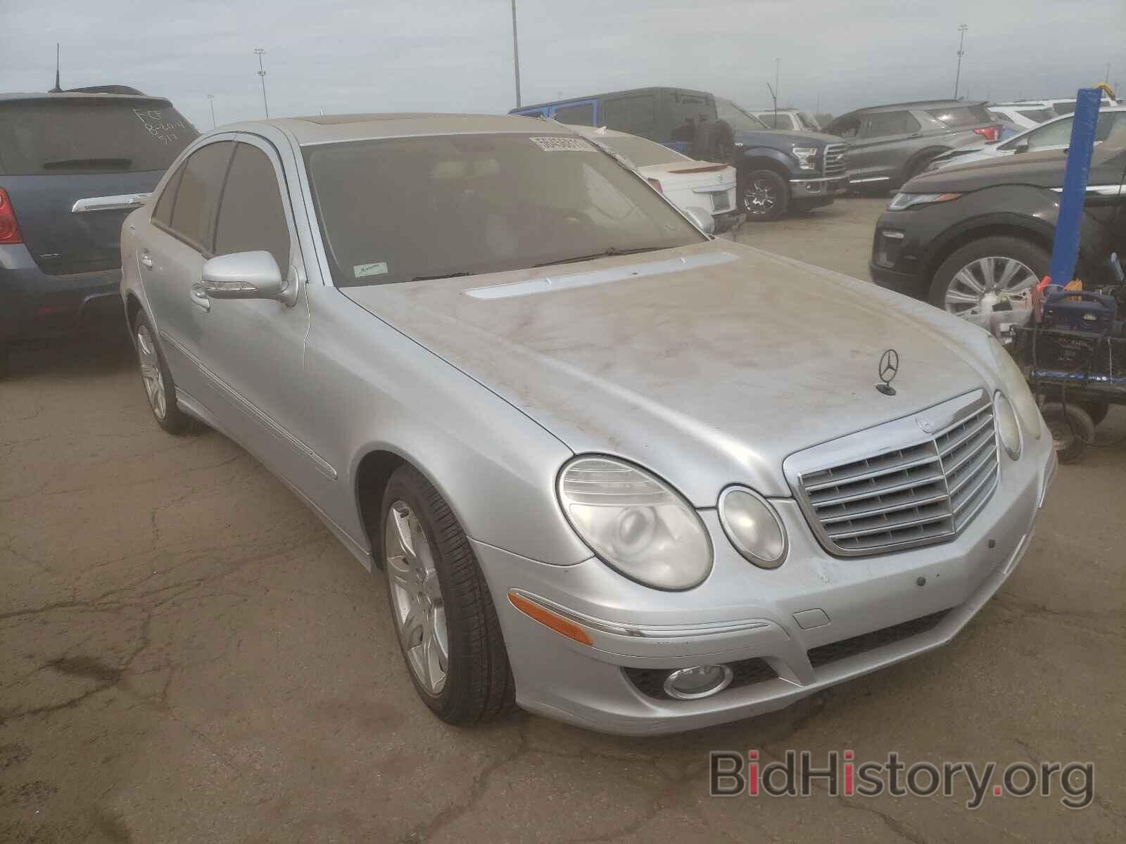 Photo WDBUF87X57X210059 - MERCEDES-BENZ E-CLASS 2007