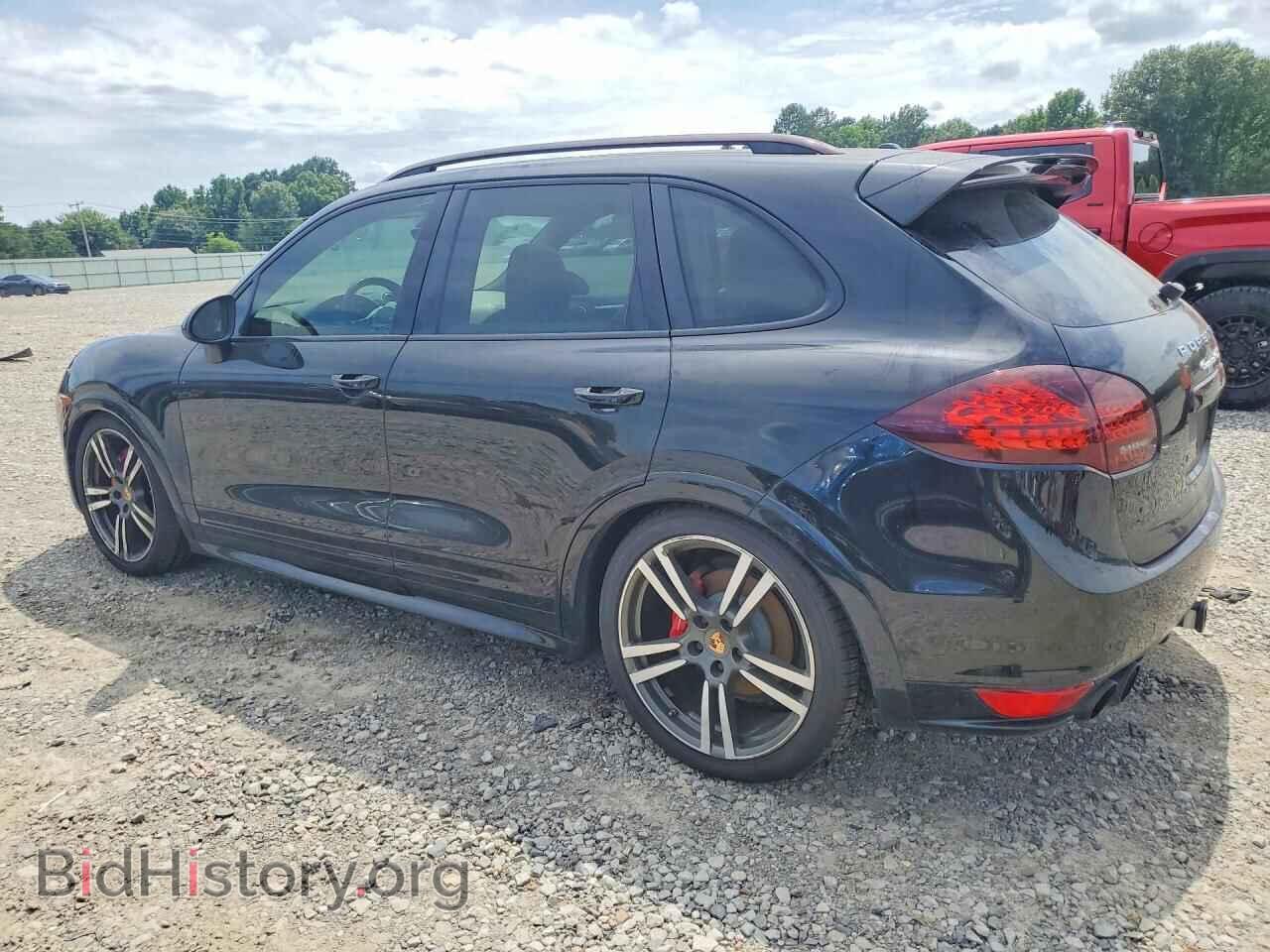 2013 PORSCHE CAYENNE - VIN: WP1AD2A28DLA77741 - Photo 2