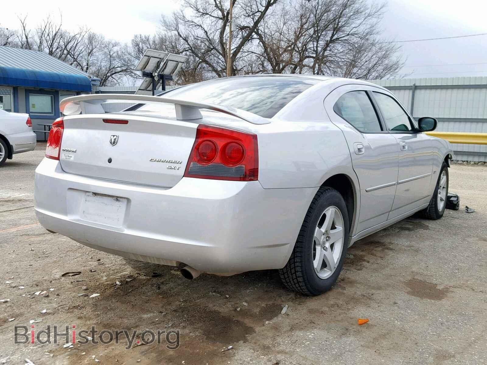 2010 DODGE CHARGER - VIN: 2B3CA3CV0AH310358 - Фото 4