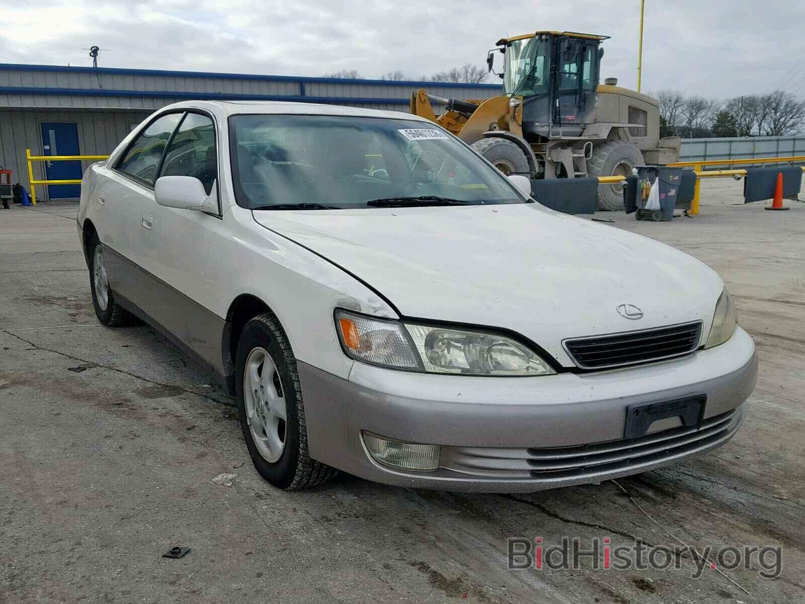 Photo JT8BF22G1V0030353 - LEXUS ES300 1997