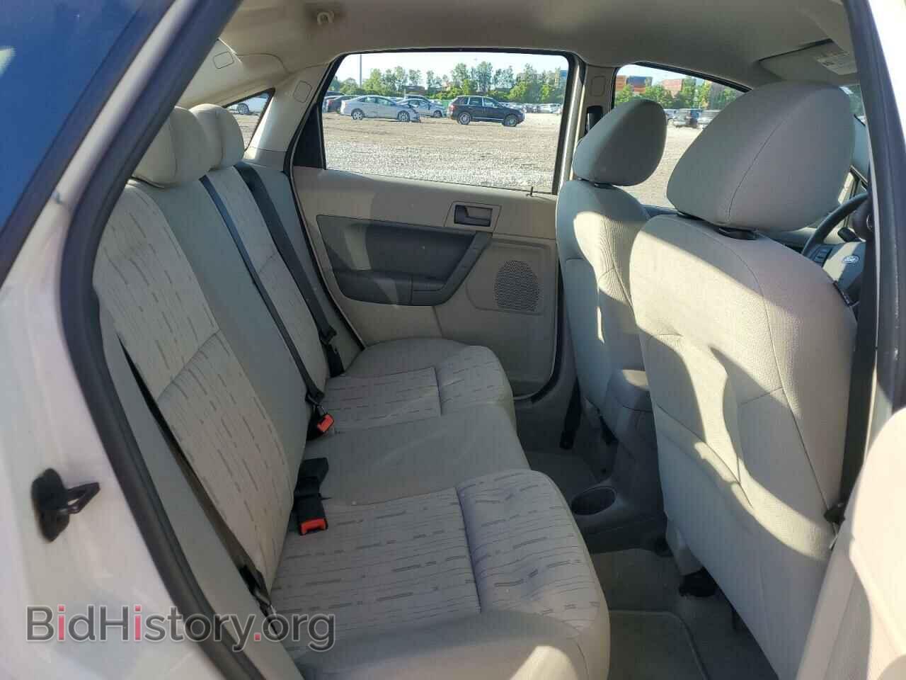 2011 FORD FOCUS - VIN: 1FAHP3FN0BW161702 - Фото 10