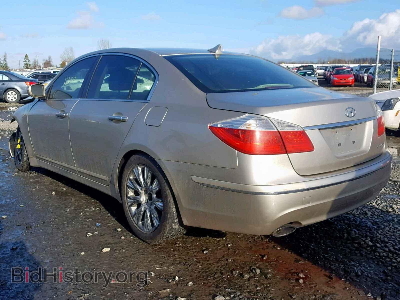 2009 HYUNDAI GENESIS - VIN: KMHGC46E29U024804 - Фото 3