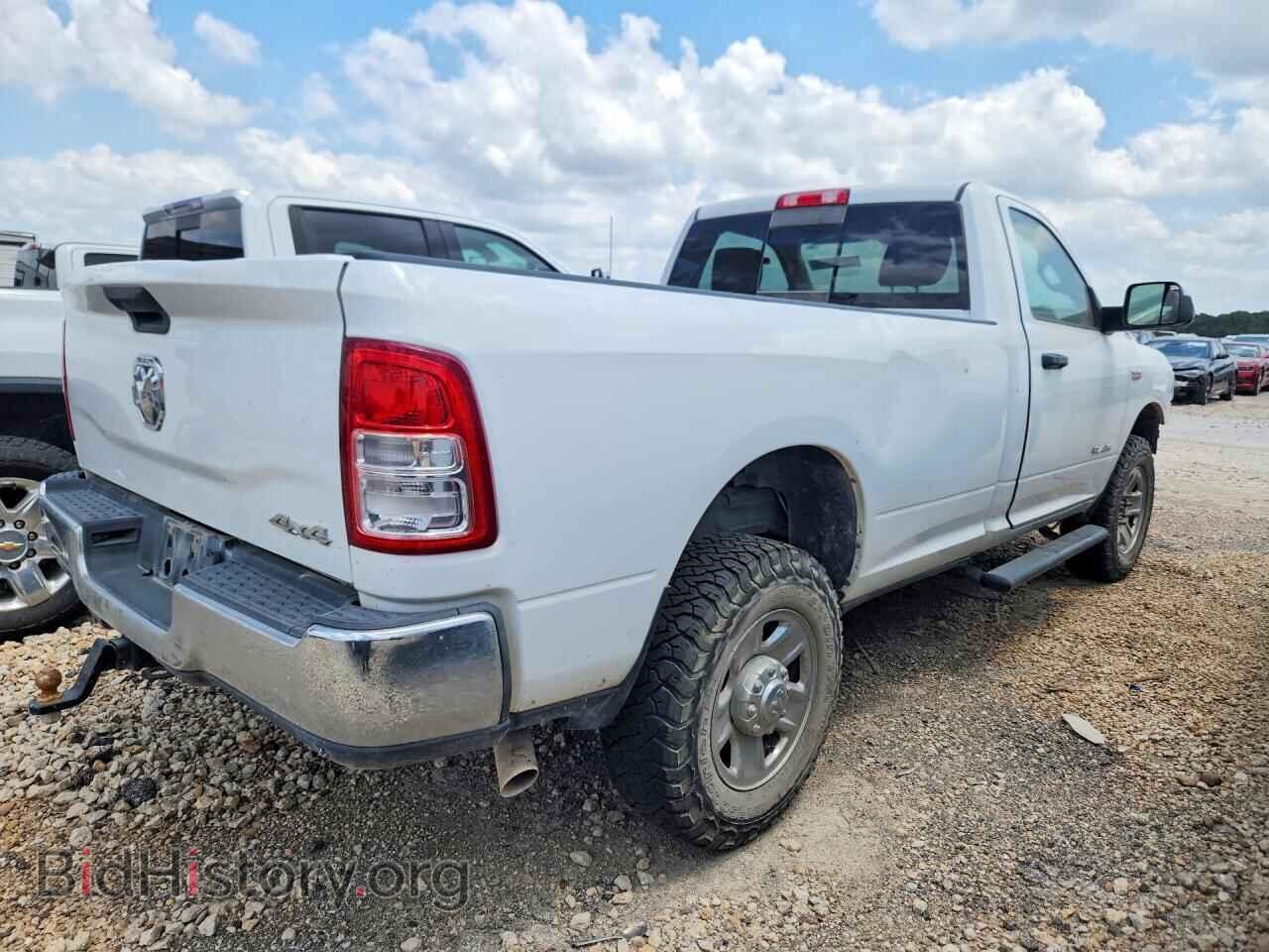 2019 RAM 2500 - VIN: 3C6MR5AJ2KG539172 - Photo 3