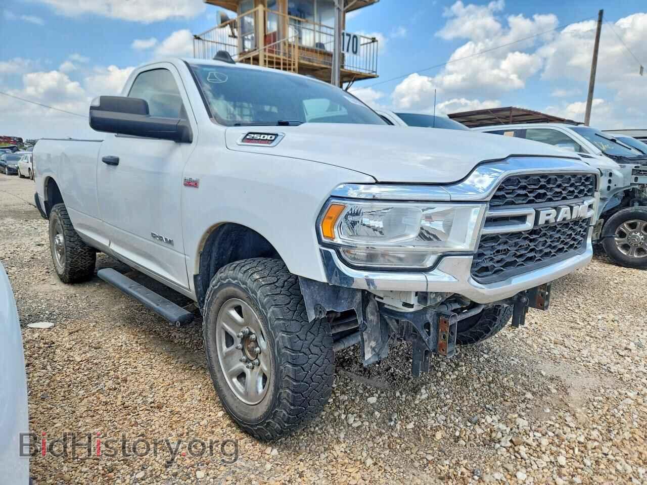 2019 RAM 2500 - VIN: 3C6MR5AJ2KG539172 - Photo 4