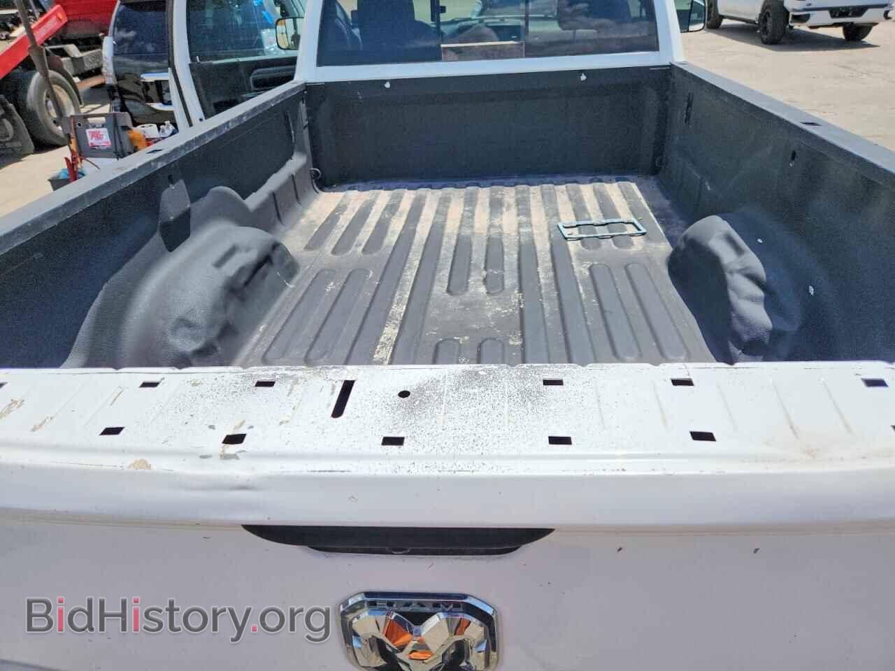 2019 RAM 2500 - VIN: 3C6MR5AJ2KG539172 - Photo 10