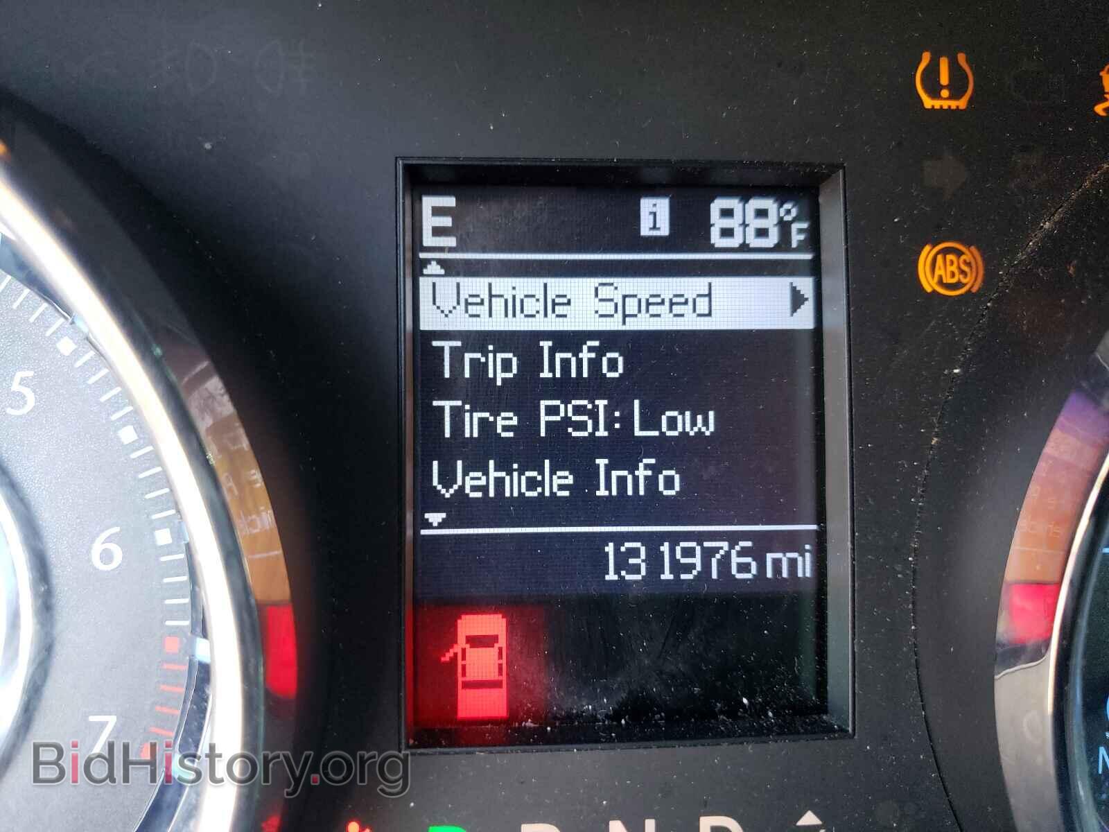 2011 CHRYSLER 300 - VIN: 2C3CA5CG4BH598936 - Фото 8