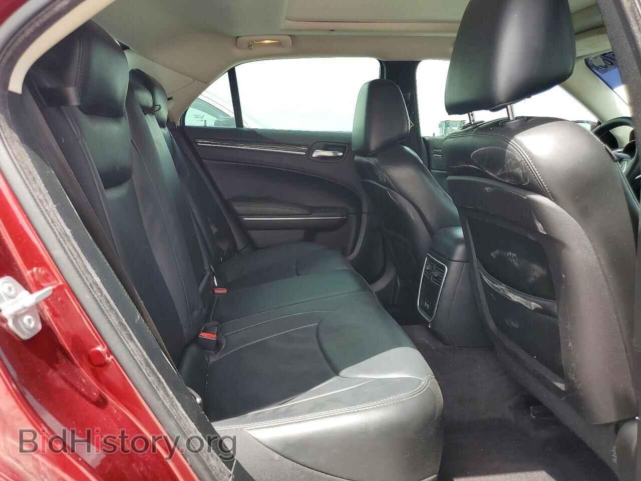2016 CHRYSLER 300 - VIN: 2C3CCAAG7GH260671 - Фото 10